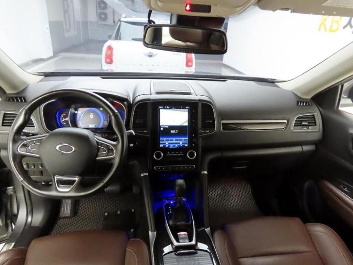 Renault QM6 2.0 4WD RE Signature 8