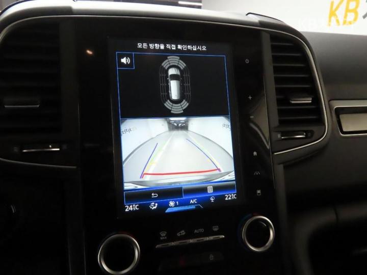 Renault QM6 2.0 4WD RE Signature 10