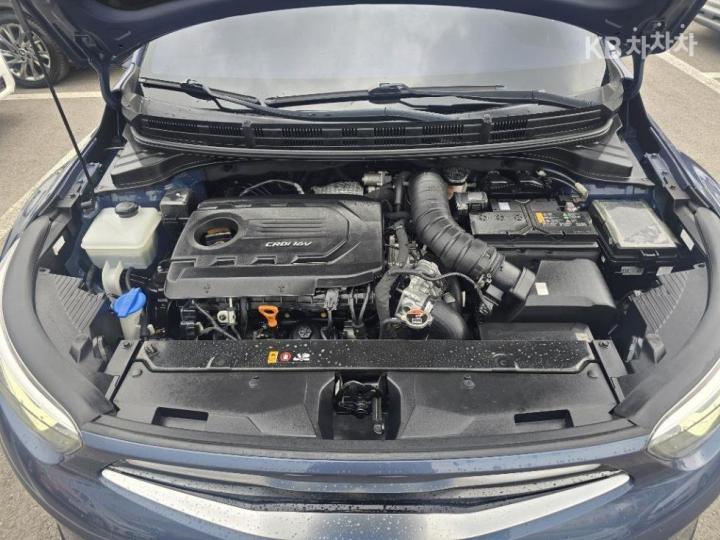 Kia Stonic Diesel 1.6 VGT Trendy 7