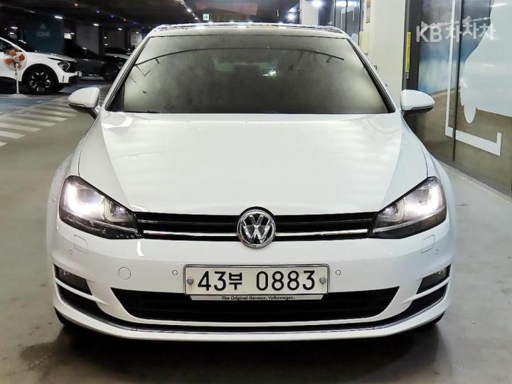 Volkswagen Golf 2.0 TDI MK7 Premium 3