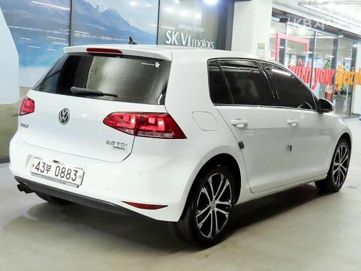 Volkswagen Golf 2.0 TDI MK7 Premium 5