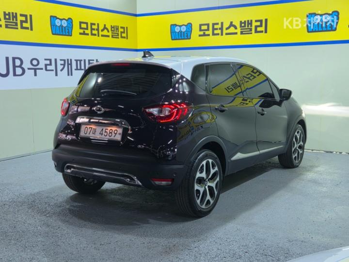 Renault QM3 New RE Signature 5