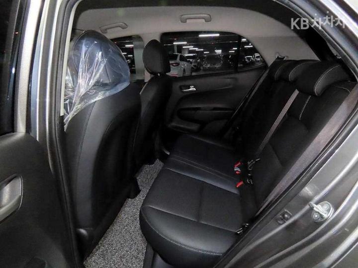 Kia Morning Urban JA 1.0 Gasoline Prestige 8