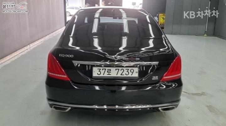 Genesis EQ900 3.8 GDI AWD Luxury 5