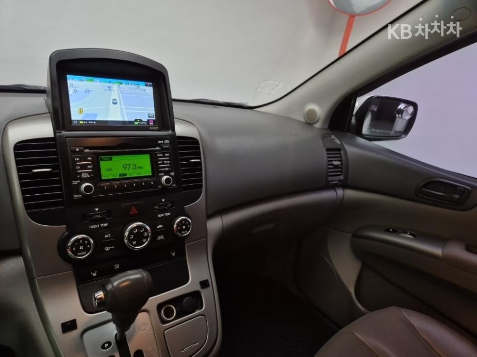 2014 - kia carnival