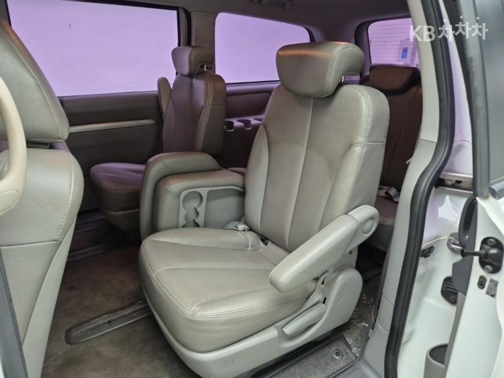 2014 - kia carnival