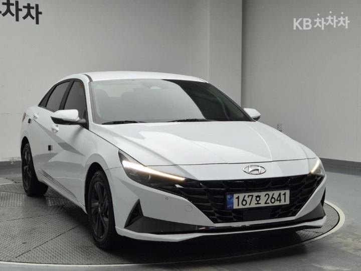 Hyundai Avante CN7 1.6 Gasoline Modern 5