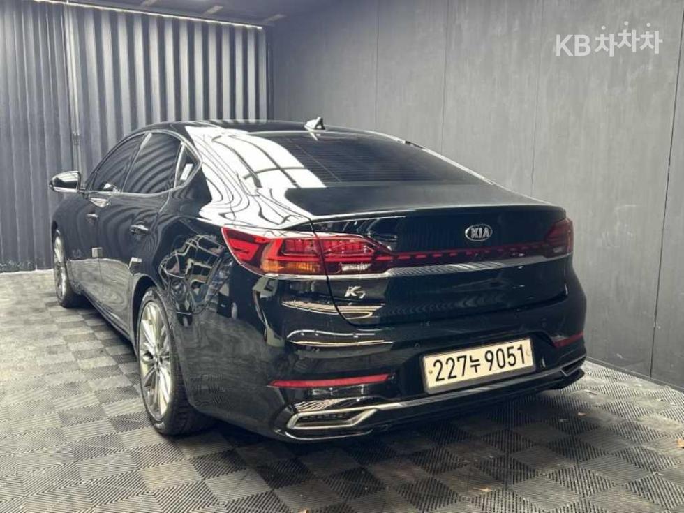 2020 - kia k7