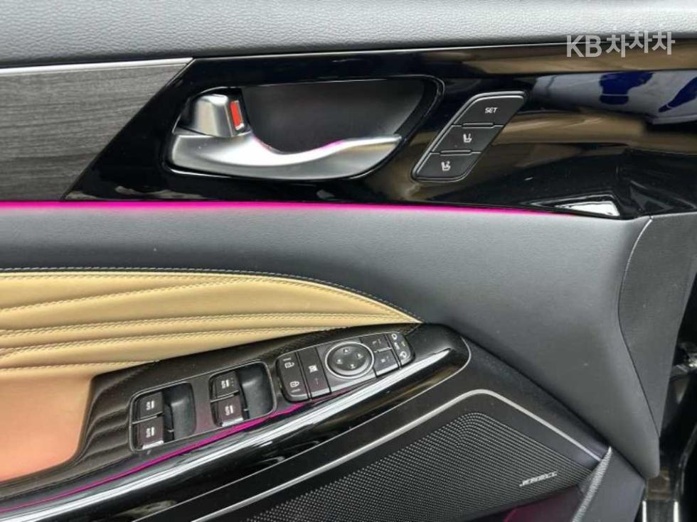 2020 - kia k7
