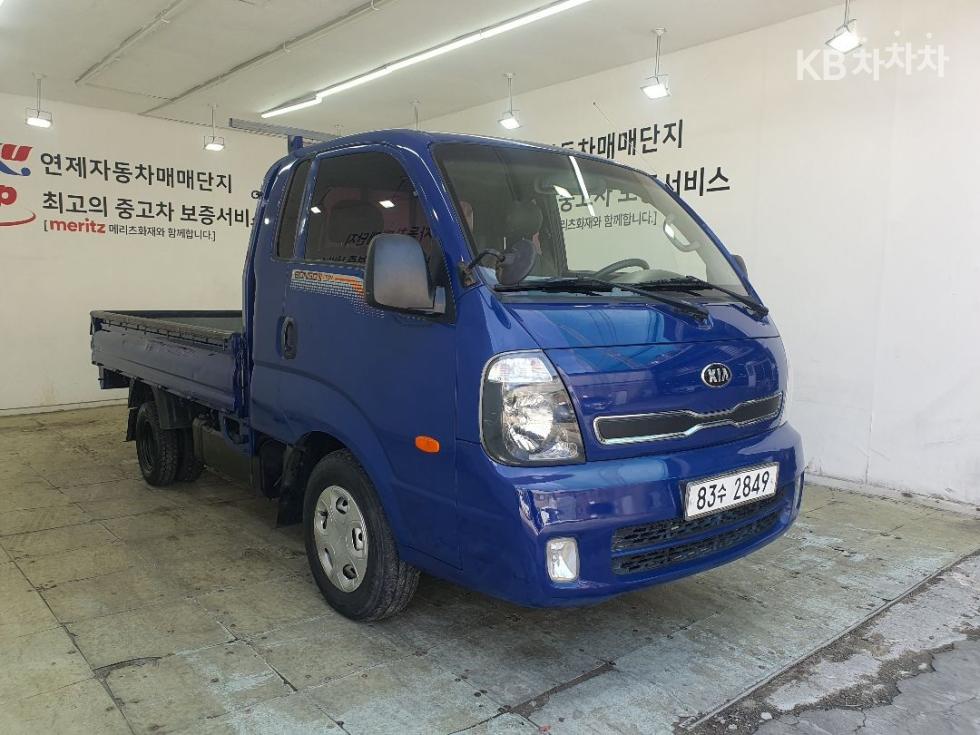 2014 - kia bongo iii