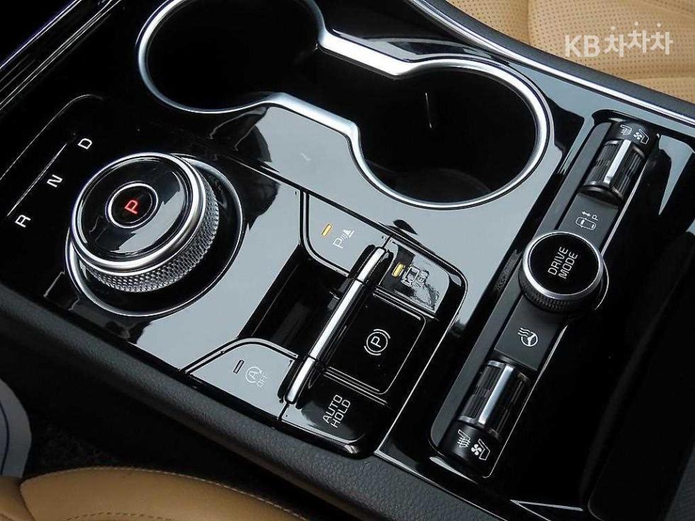 2020 - kia k5