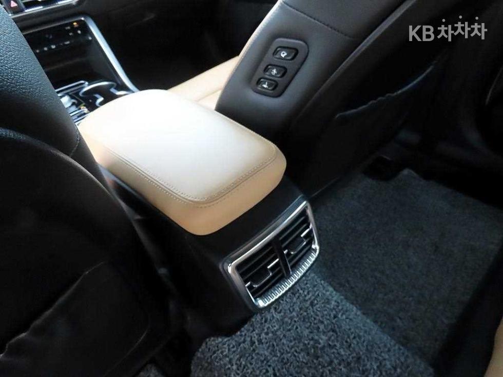 2020 - kia k5