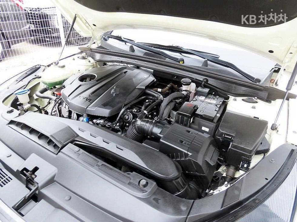2020 - kia k5