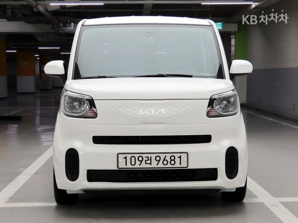 2022 - kia ray