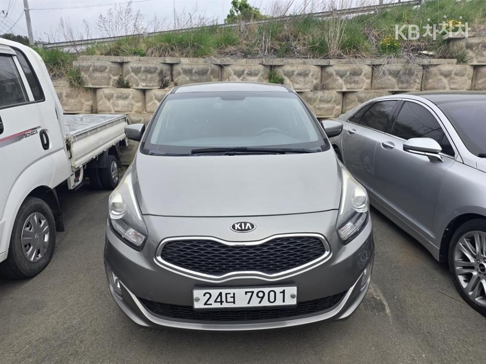 Kia Carens 2.0 LPi 럭셔리 7인승 — foto 1