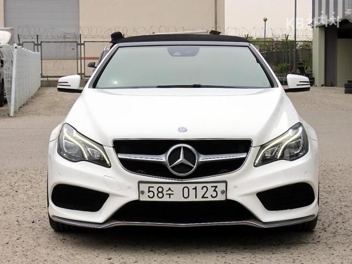 Mercedes-Benz E-Class New E200 Cabriolet A207