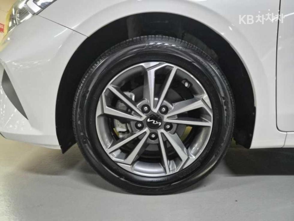 2022 - kia k3