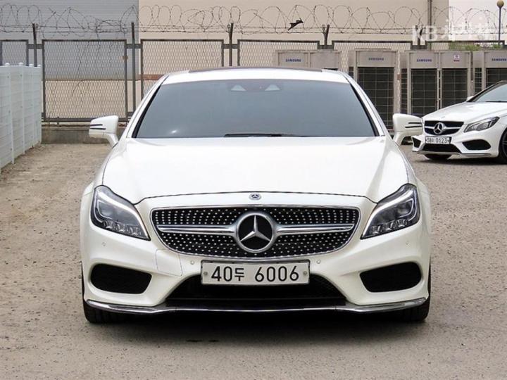 Mercedes-Benz CLS-Class W218 CLS400 AMG Line W218