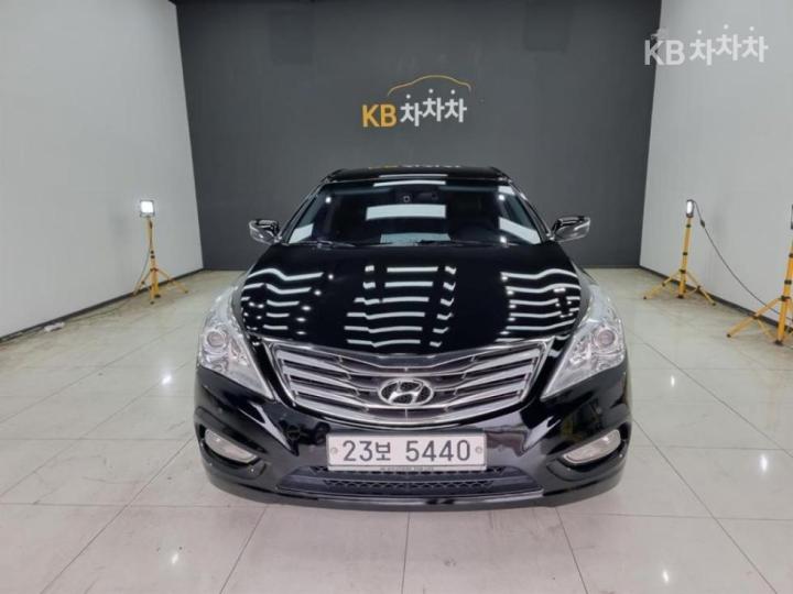 Hyundai Grandeur HG HG240 Luxury