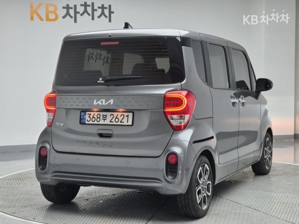 2022 - kia ray