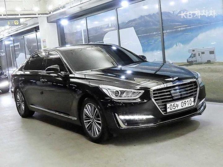 Genesis EQ900 3.8 GDI AWD Luxury