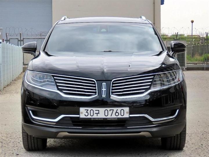 Lincoln MKX 2.7 AWD Base Type