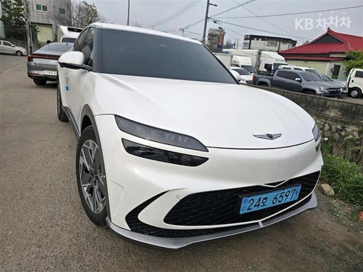 Genesis GV60 Standard 2WD Base Type