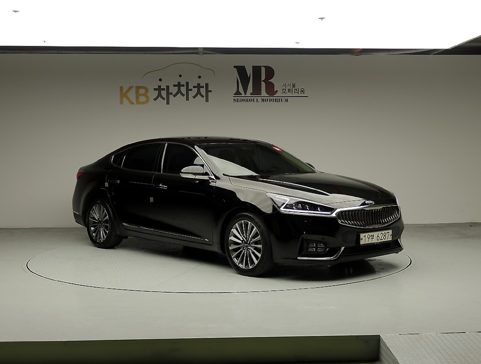 2018 - kia k7