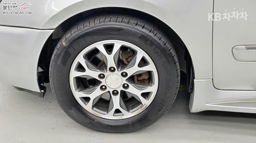 2013 - kia carnival