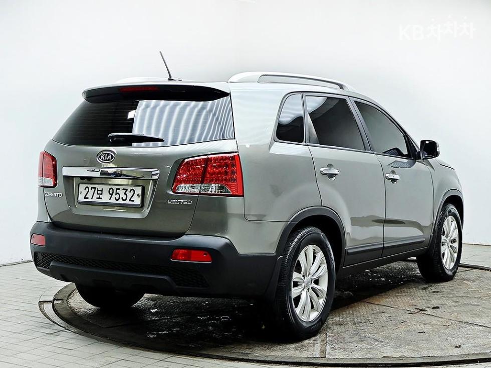 2011 - kia sorento