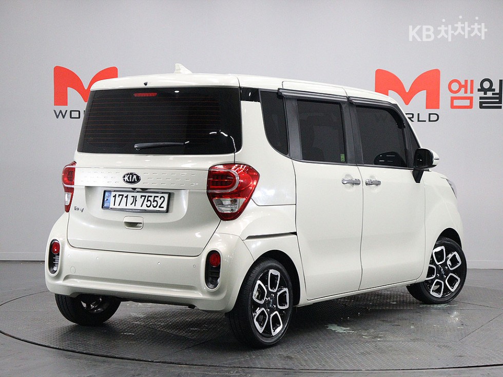 2021 - kia ray