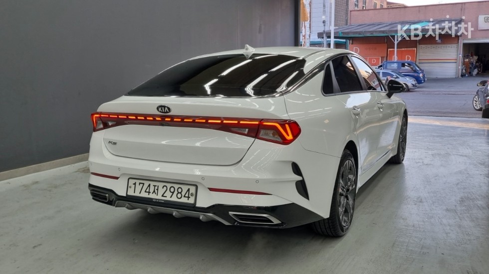 2020 - kia k5