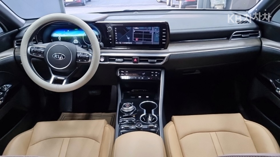 2020 - kia k5