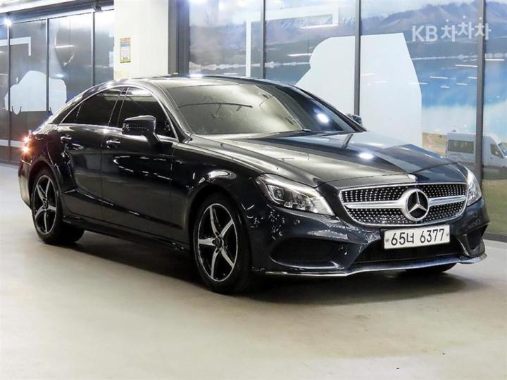 Mercedes-Benz CLS-Class W218 CLS250d 4 Matic W218
