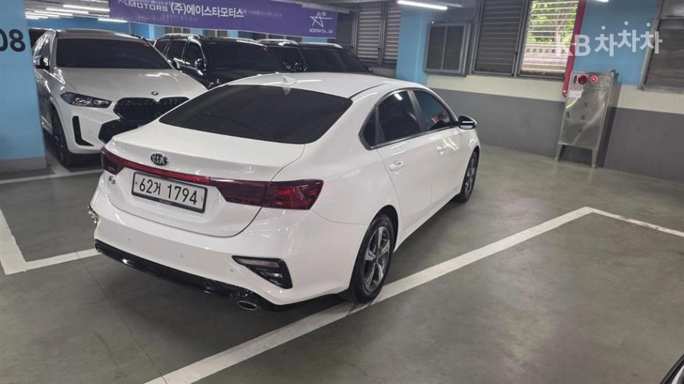 2019 - kia k3