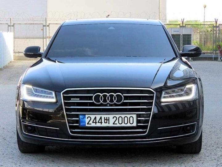 Audi A8 NEW 50 TDI Quattro LED D4