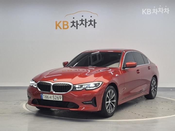 BMW 3 Series G20 320i Base Type