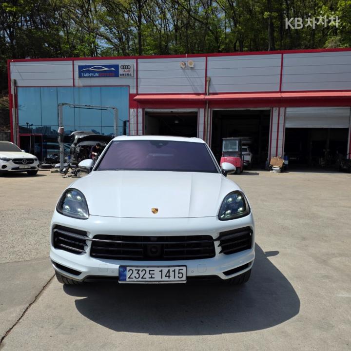 Porsche Cayenne 9Y0 3.0 Platinum Edition