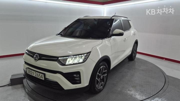 KG Mobility (Ssangyong) Tivoli Gasoline V3 2WD Base Type