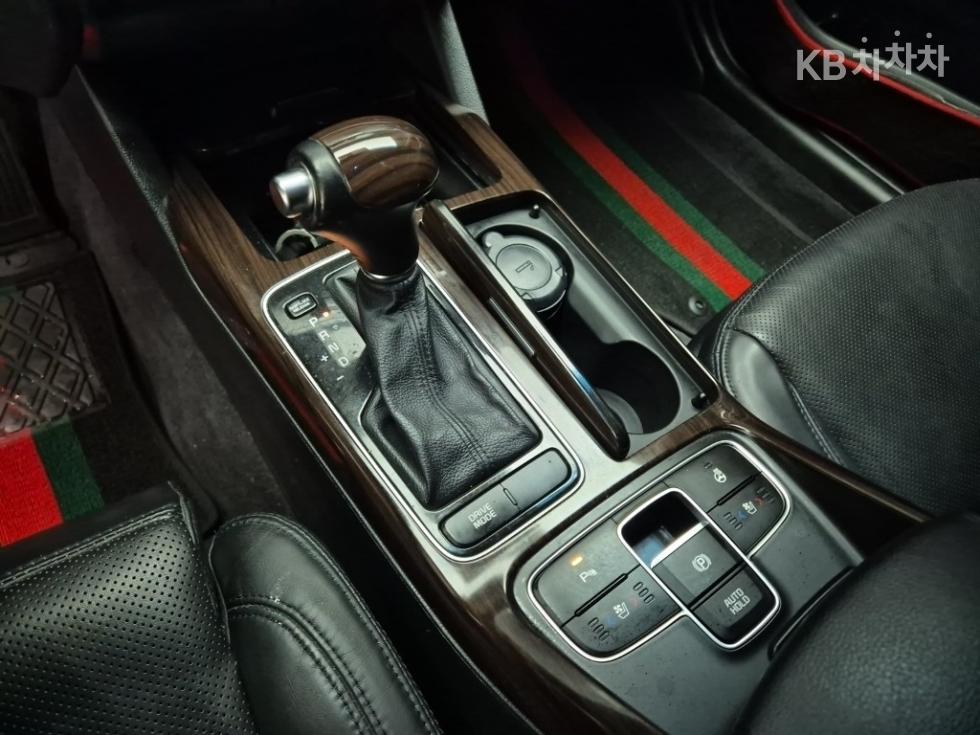 2016 - kia k7