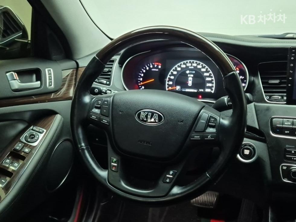 2016 - kia k7