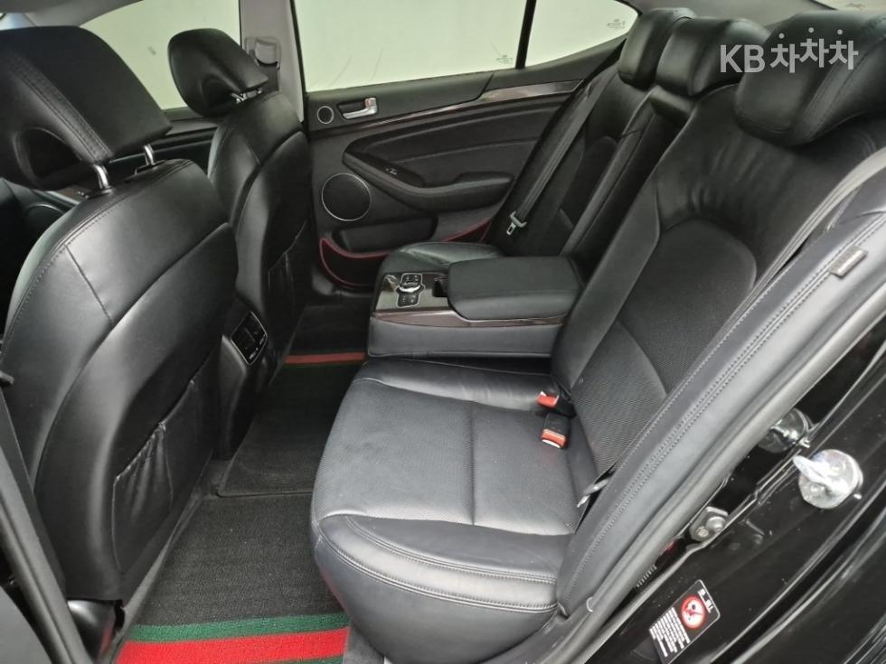 2016 - kia k7