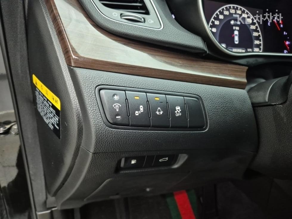 2016 - kia k7