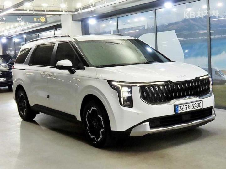 Kia Carnival G3.5 GDI Prestige