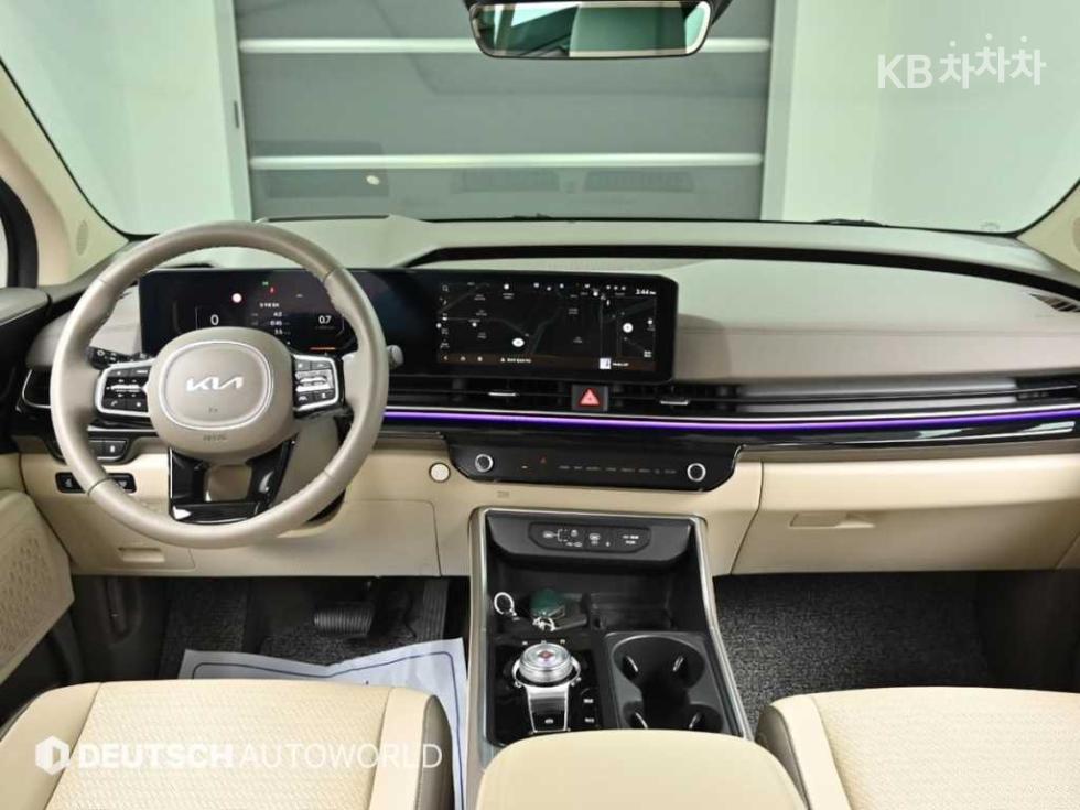 2025 - kia carnival