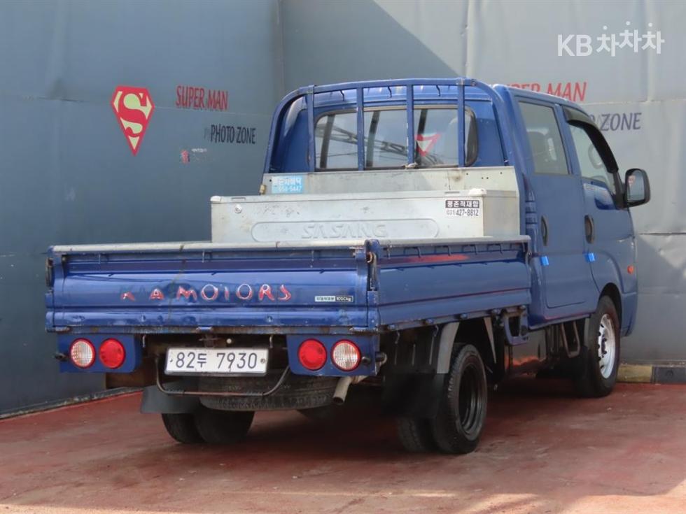 2014 - kia bongo iii
