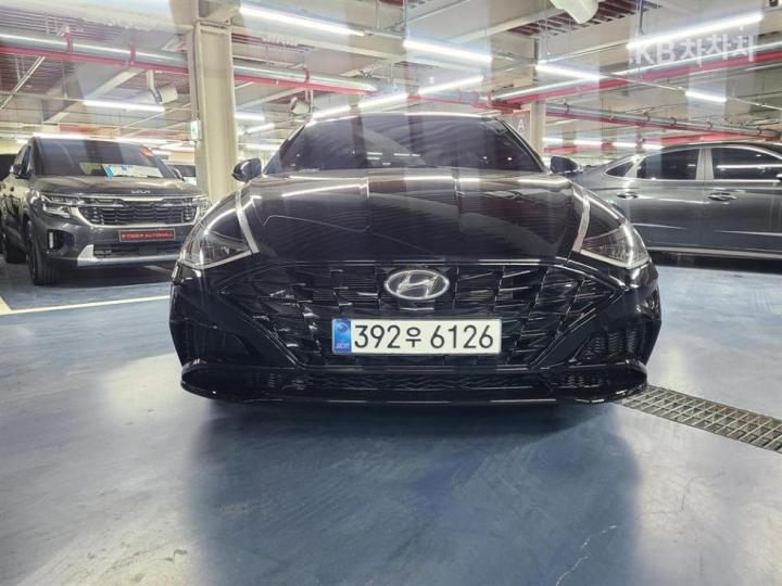 Hyundai Sonata DN8 2.0 Sensuous Modern