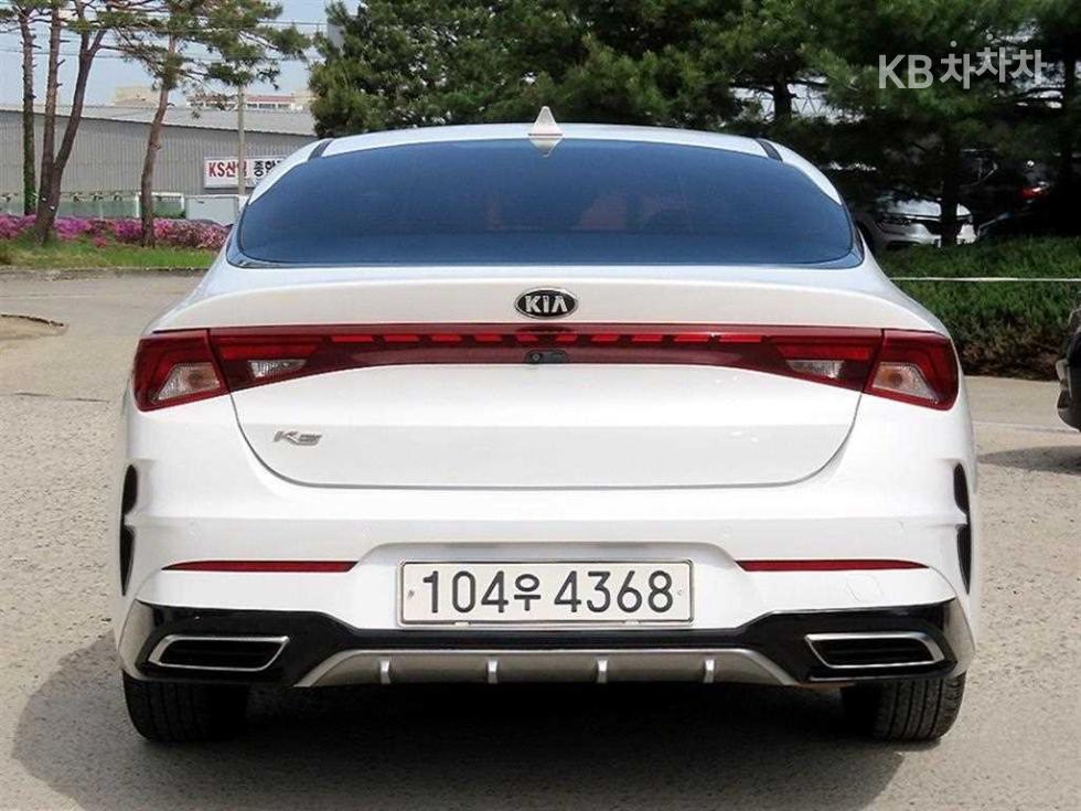 2020 - kia k5