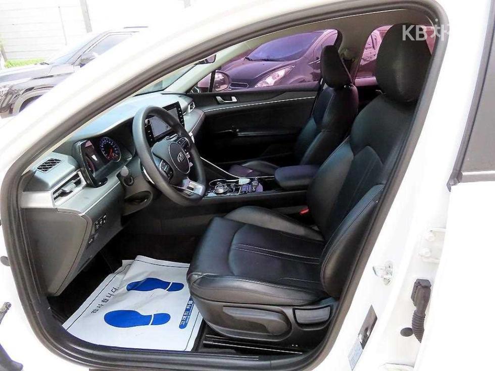 2020 - kia k5