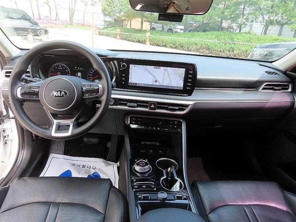 2020 - kia k5